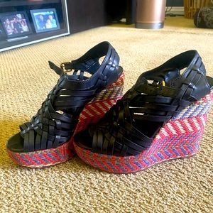 Tory Burch Raven wedge sandals size 5 1/2.